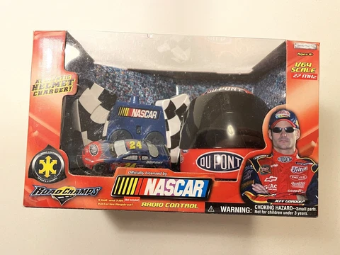 2003 NASCAR Jeff Gordon Road Champs #24 Radio Control Car & Helmet Charger Cover