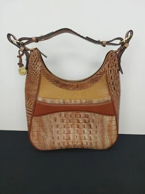 Bolso de Hombro Hobo de Cuero de Cocodrilo Almendra Tostada Brahmin Foto 1 de 4