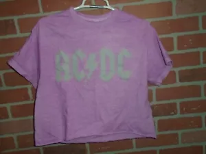 AC/DC CROPPED WOMANS LOGO TSHIRT SIZE MEDIUM - Picture 1 of 4