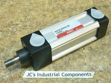 ARO 1-1/2" bore X 3" stroke pneumatic cylinder AAQK-BBXA4-030