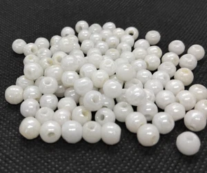 Handmade Glass Round Beads 6mm - Glossy Cream - Pack of 100 - Picture 1 of 1