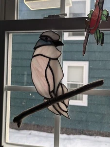 Beautiful Stained Glass White Bird Suncatcher On Perch HANDCRAFTED - Picture 1 of 4