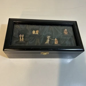 Rare Disney Lady and the Tramp Figurine Showcase 50th Anniversary  Ltd 1000 made - Picture 1 of 10