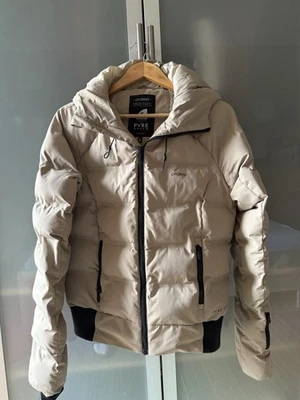 Protest Winterjacke 40 Damen Warm Ski Snowboard Outdoor - Bild 1 von 4