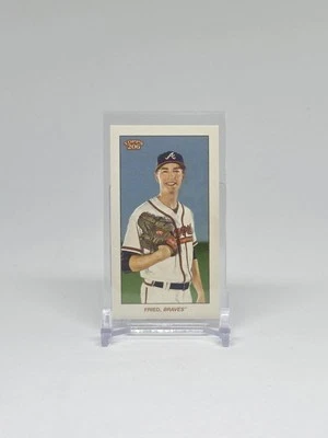 2020 Topps 206 Max Fried Sweet Caporal Back - Image 1 of 2