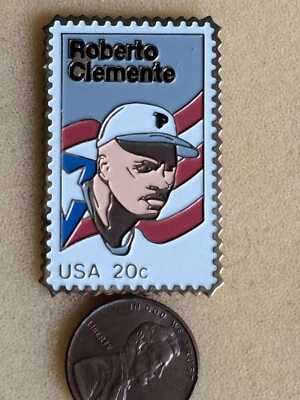 VTG USPS MLB BASEBALL STAMP PIN ROBERTO CLEMENTE USA 20c PITTSBURGH PIRATES - Image 1 of 2