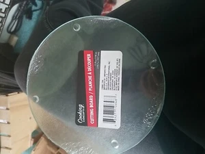 Round Cutting Board 7.75in - Picture 1 of 3