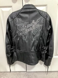 XS Harley Davidson Damen Lederjacke Racing Style Triple Vent Nieten Logo - Bild 1 von 23