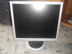 Computer Flachbildschirm,14 Zoll.Samsung,48cm Bilddiagonale, - Bild 1 von 1