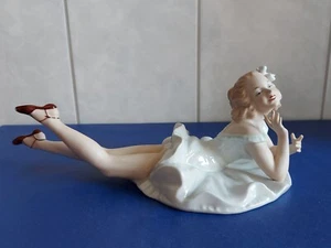 Wallendorf-porcelain figurine-lying dancer-~designed by K. Steiner-28 cm - Picture 1 of 24