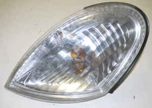 Nissan Almera N16 Passenger Side Indicator Signal Light - Left - Picture 1 of 3