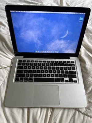 Apple MacBook Pro Retina Display Laptop - Image 1 of 4