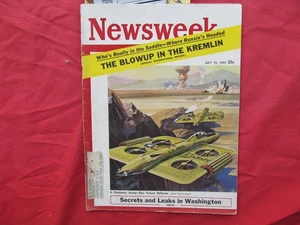 Newsweek  Mickey Mantle  Russia USA Fighter Jet July 17  1957 - Bild 1 von 12