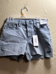 Calvin Klein High Rise Short Size 26 Light Denim Jean Shorts NWT - Picture 1 of 9