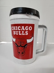 1996 Chicago Bulls 22oz Plastic Travel Mug - Picture 1 of 11