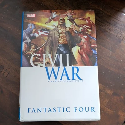 Civil War Fantastic Four HC 2010 tapa dura Marvel cómic Straczynski MCU Hudlin Foto 1 de 4