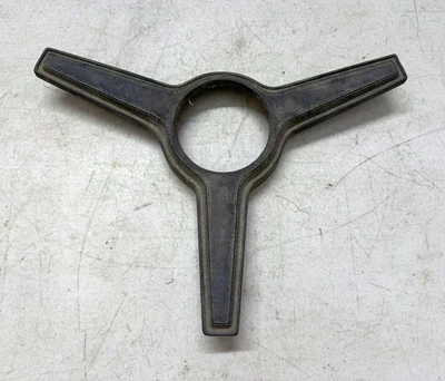 Almohadilla de bocina central para volante de grano de madera E-Body 1970-74 Challenger Cuda Mopar 71 Foto 1 de 2