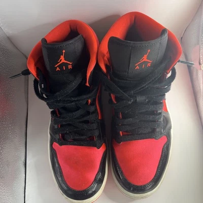 Air Jordan 1 Women's Size 8 Retro High OG - Image 1 of 4