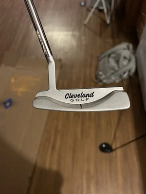 Cleveland Huntington Beach Soft 3 Putter - Image 1 of 4