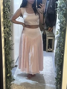 Anthropologie size 10 Pale Peach Pink Satin Silky Trapunto Skirt & Cropped Top - Picture 1 of 10
