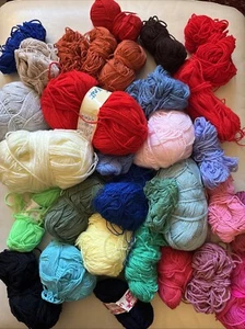 950g Vintage Unused Wool/Yarn Job Lot Tapestry Crochet Knitting Baby Various #3 - Picture 1 of 11