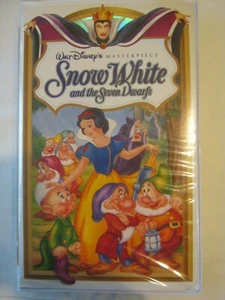 Walt Disney's Masterpiece - Snow White And The Seven Dwarfs, 1994 VHS (MW-87) - Picture 1 of 3