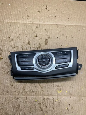 Nissan Murano AM FM 2009-2014 radio CD panel de control V1749 DG Foto 1 de 4