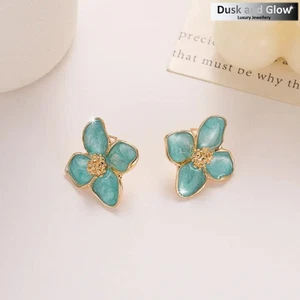 Blue Vintage Flower Stud Earings Luxury Retro Women Ladies Jewellery Gift UK NEW - Picture 1 of 3