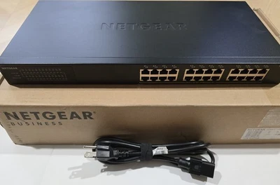 NetGear GS324PP 24-Port Gigabit Ethernet Unmanaged High-Power PoE+ Switch 380W - Image 1 of 3