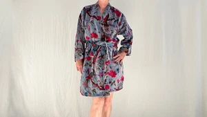 Bata estampada de terciopelo de algodón. Bata de lujo. - Imagen 1 de 8