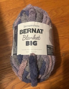 New Yarnspirations Bernat Blanket Big 100% Polyester Yarn Mineral Lilac 10.5 oz - Picture 1 of 5