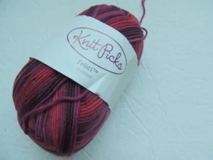 Knit Picks Felici filato per calze auto-strighe - NUOVO - lana merino coccineale nylon 50g - Foto 1 di 4