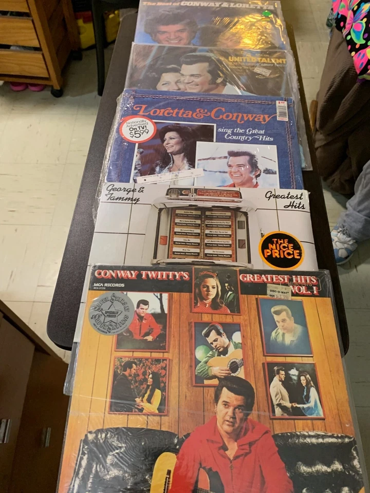 Conway Twitty  Lot 5 Geoge and Tammmy /Greatest Hits Vinyl  LP - Image 1 of 1