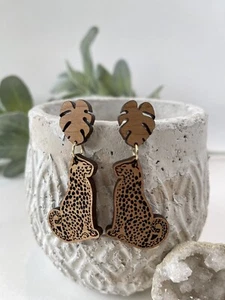 Laser Cut Leopard Cat Wood Statement Boho Earrings 2.75" Bohemian Natural - Bild 1 von 6
