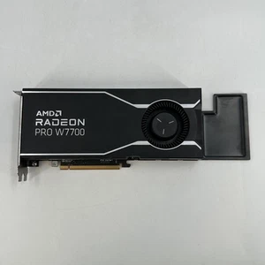 AMD Radeon Pro W7700 16GB - Graphics Card - Excellent - Afbeelding 1 van 6