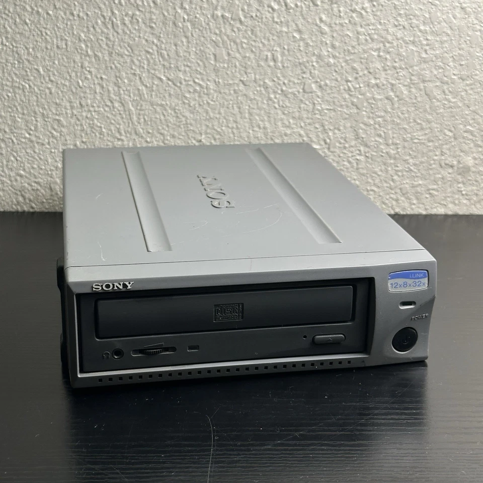 Sony CRX1600L CD-R/RW Drive i.LINK 12x8x32x - Image 1 of 4