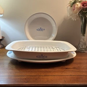 CorningWare Blue Cornflower Pie,Roaster Lasagna &Serving Meat Platter Metal Rack - Picture 1 of 17