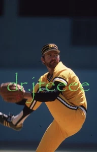 Bert Blyleven PITTSBURGH PIRATES - 35mm Baseball Slide - Picture 1 of 1