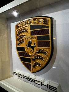 Iconic Porsche Stuttgart Logo | Badge | 3D printed | 25cm X 25cm - Picture 1 of 4