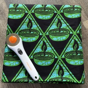 Vintage Candle Burning Green Blue Black Cotton Fabric African Vibe 4 yards x 42" - Picture 1 of 6