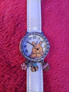Disney Winnie Puuh Uhr mit Charms. Braucht neuen Akku - Bild 1 von 6