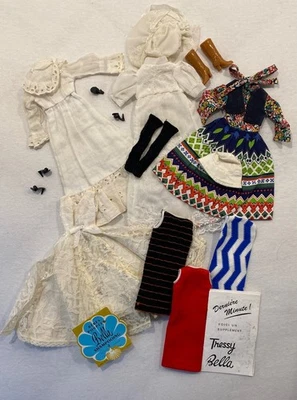 lot vêtements poupée TRESSY BELLA, bottes, sandales, bas, fascicule ... - Imagen 1 de 4