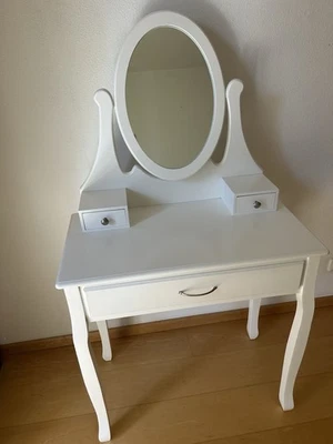Weißer Schminktisch mit Hocker, Spiegel und 3 Schubladen - Bild 1 von 4