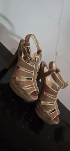 Christian Louboutin Bouclette 120 Brown Suede Gold Sandals Heels Size 8.5 - Picture 1 of 6