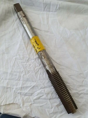 1" (8TPI) UNC HSS United National Course Threading TAP One Inch Long Reach Shaft - Image 1 of 4