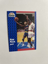 1991-92 Fleer Basketball Card #276 Mark Macon Denver Nuggets