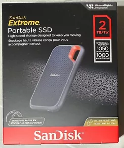 SanDisk Extreme 2TB Portable External SSD - Black (SDSSDE61-2T00-ACOM) - Photo 1/3