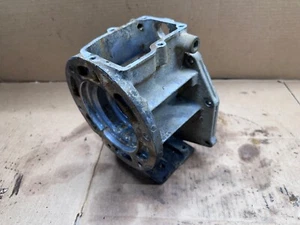 80-86 Jeep CJ T4 4 Speed 4wd Tail Housing Casting 13-51-066-902 CJ7 CJ5 5 7 8 - Bild 1 von 9