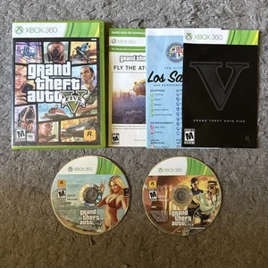 (Con Mappa e Atomic Blimp ADDON CODE) Grand Theft Auto v Microsoft Xbox 360 - Foto 1 di 2