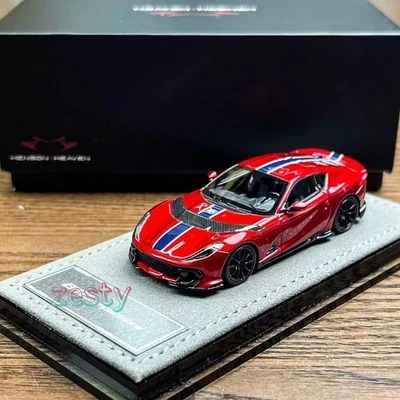 HH 1:64 Rojo 812Competizione Carreras Modelo Deportivo Resina Coche Rayas Azules Foto 1 de 3